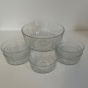 Diamant Arcoroc France 6 Piece Salad/Desert Glass Bowl Set - Starburst Pattern